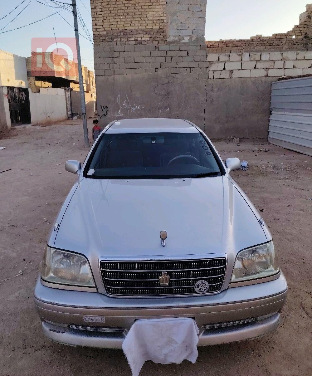 تويوتا كراون